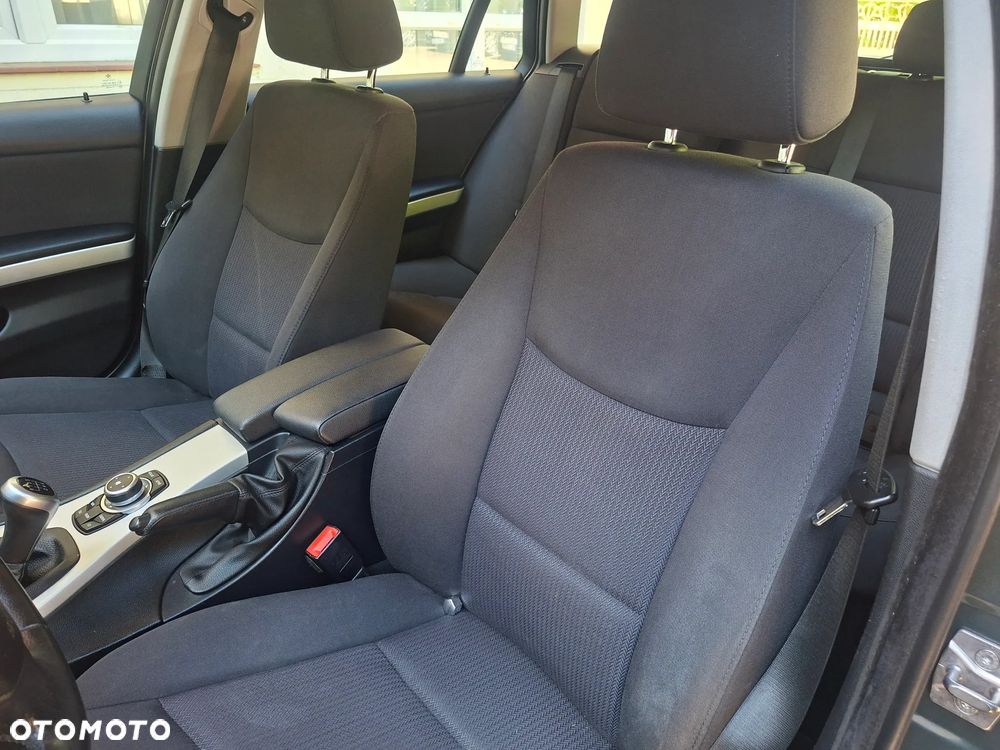 BMW Seria 3 320d DPF - 16