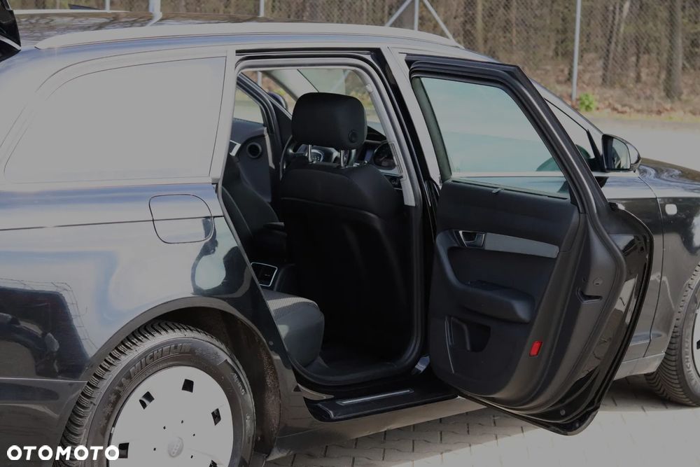 Audi A6 Avant 2.0 TDI - 16