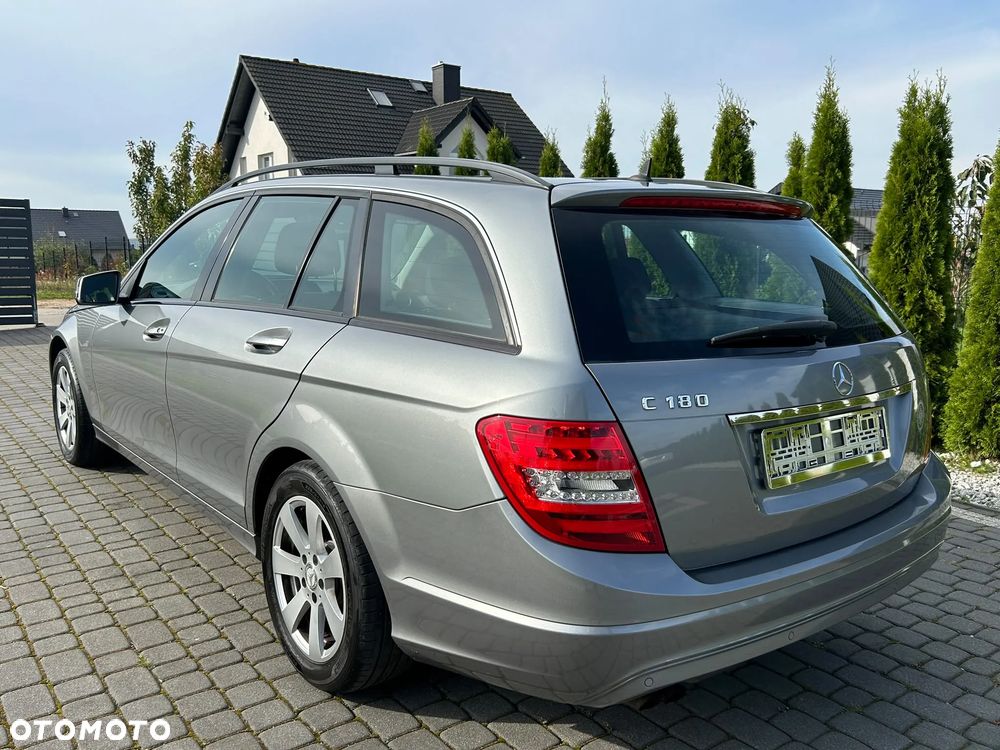 Mercedes-Benz Klasa C - 22