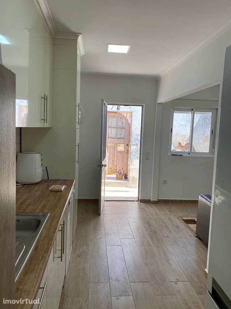 Venda Moradia - Grande imagem: 4/26