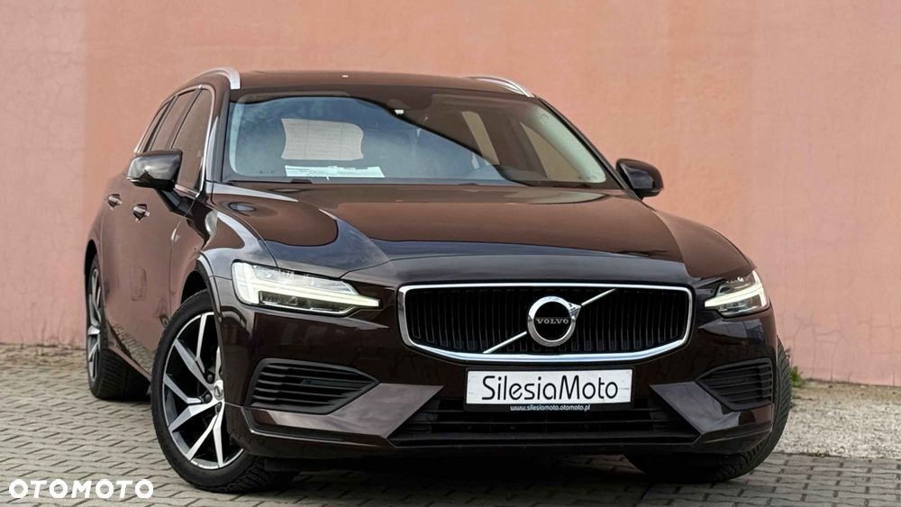 Volvo V60 T6 AWD Recharge Core - 2