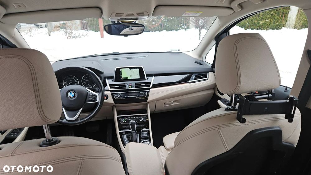 BMW Seria 2 218d Luxury Line - 14