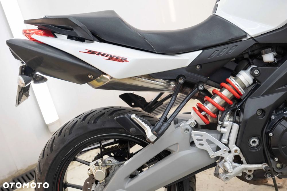 Aprilia Shiver - 15