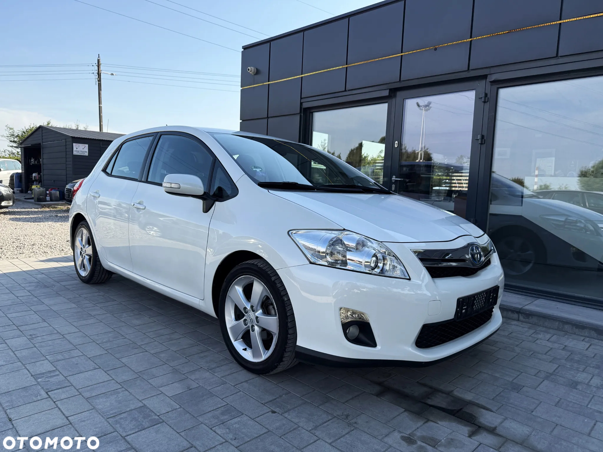 Toyota Auris 1.8 HSD Luna - 11