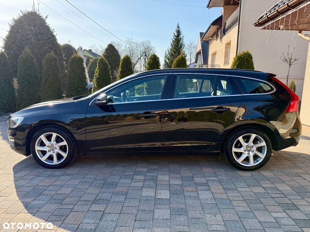 Volvo V60 D4 Business Edition - 3