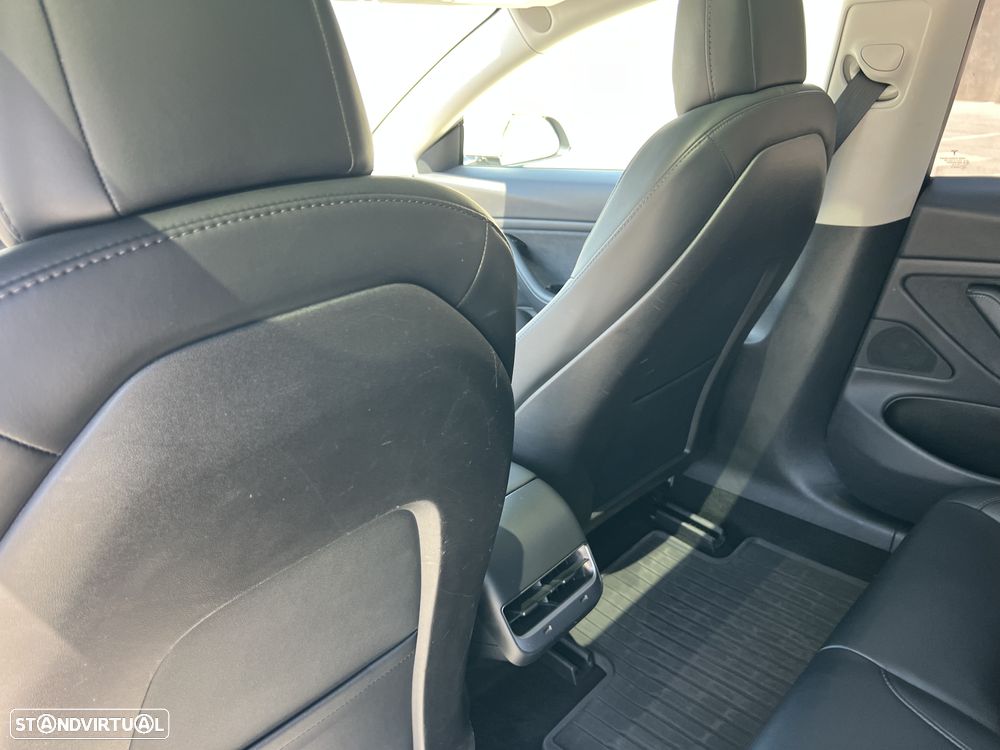Tesla Model 3 Long Range AWD Dual Motor - 32