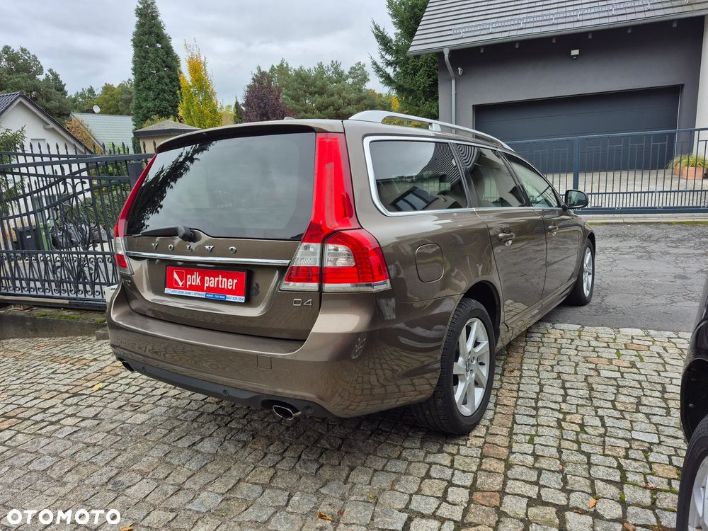 Volvo V70 D4 Geartronic Momentum - 20