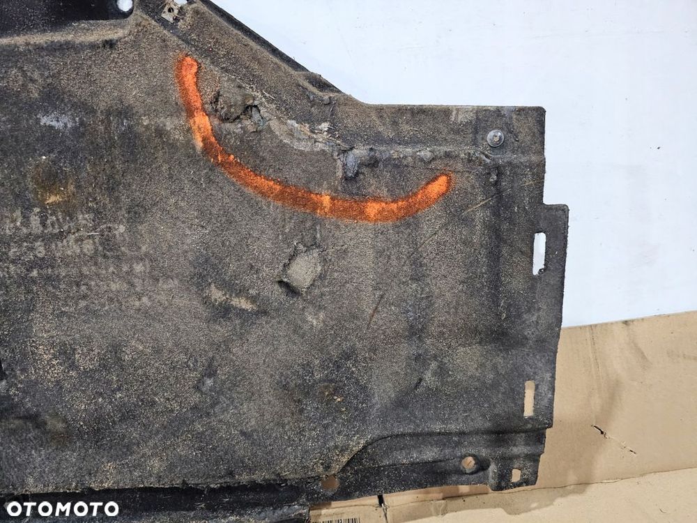 OSŁONA PODWOZIA LEWA AUDI A4 B9 8W0825207 - 5