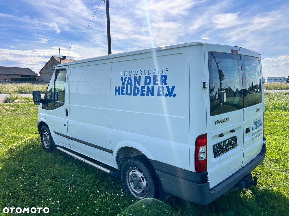 Ford Transit - 2