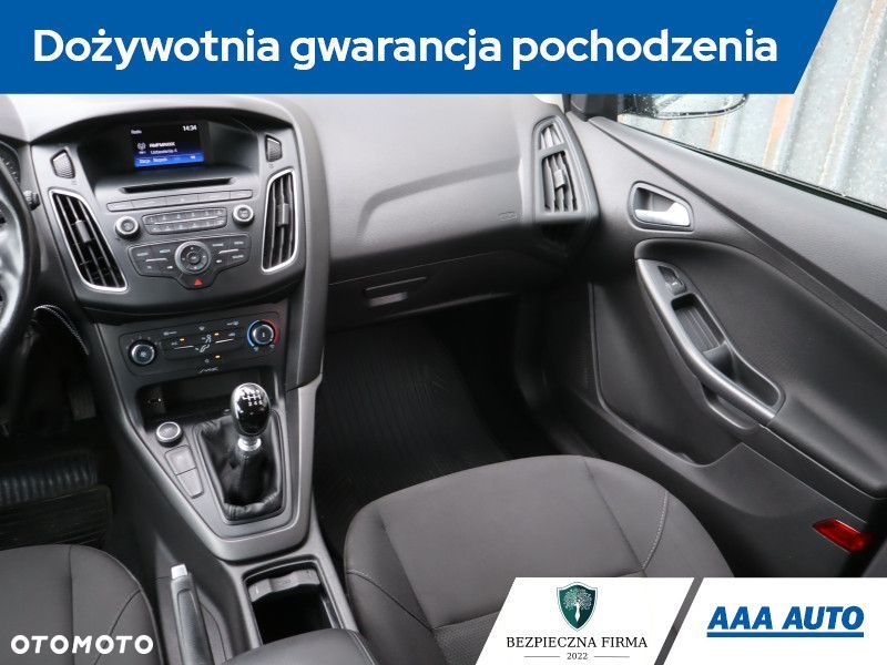 Ford Focus - 10