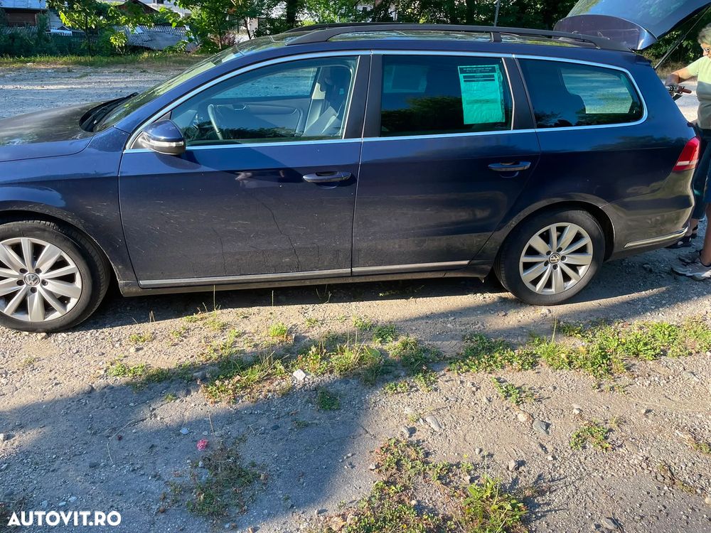 Volkswagen Passat 2.0 TDI Blue TDI DSG Highline - 2
