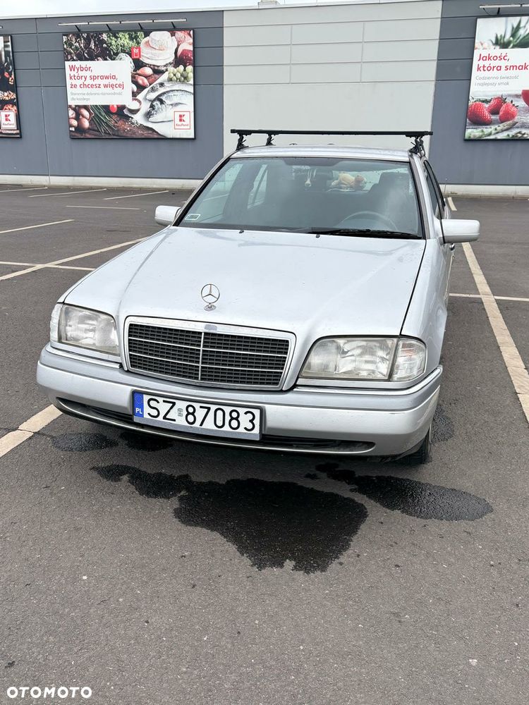 Mercedes-Benz Klasa C 220 D T Elegance - 3