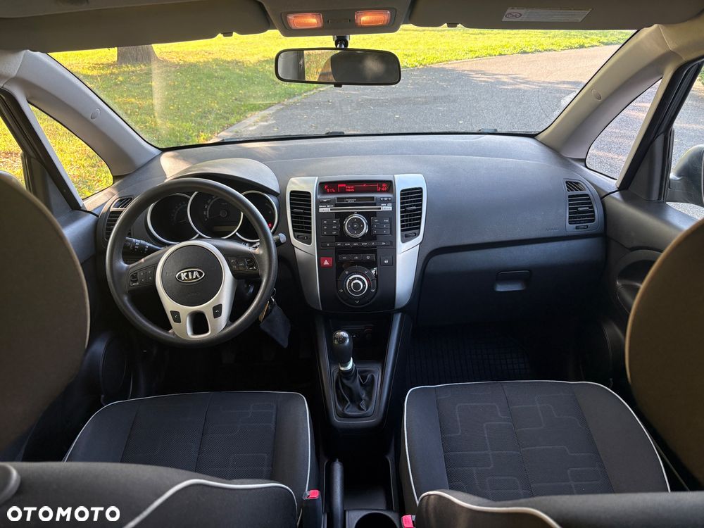 Kia Venga 1.4 CVVT Business Line - 21