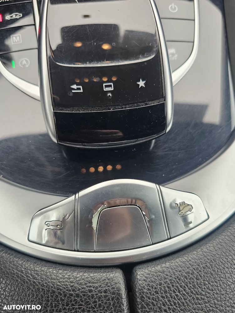 Mercedes-Benz GLC - 12