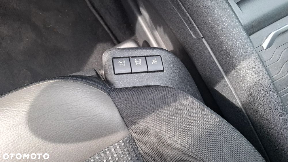 Citroën C4 Grand Picasso BlueHDi 150 EAT6 Exclusive - 26