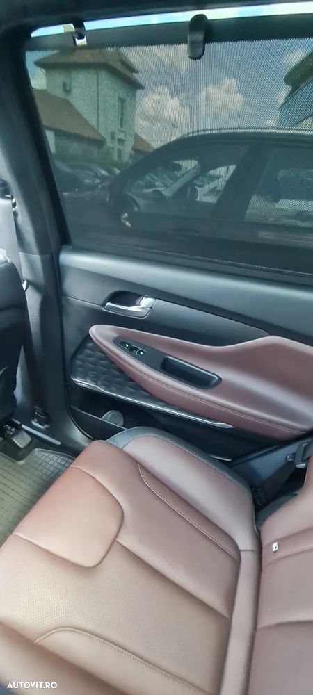 Hyundai Santa Fe 2.2 CRDi 4WD 8AT Luxury - 23