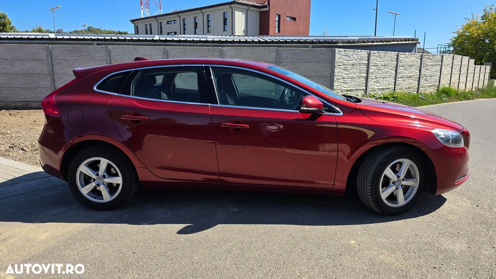 Volvo V40 D3 Aut Momentum - 7