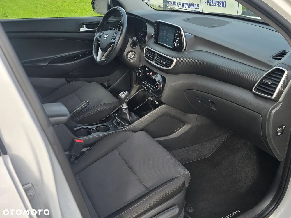 Hyundai Tucson 1.6 GDI BlueDrive Style 2WD - 14