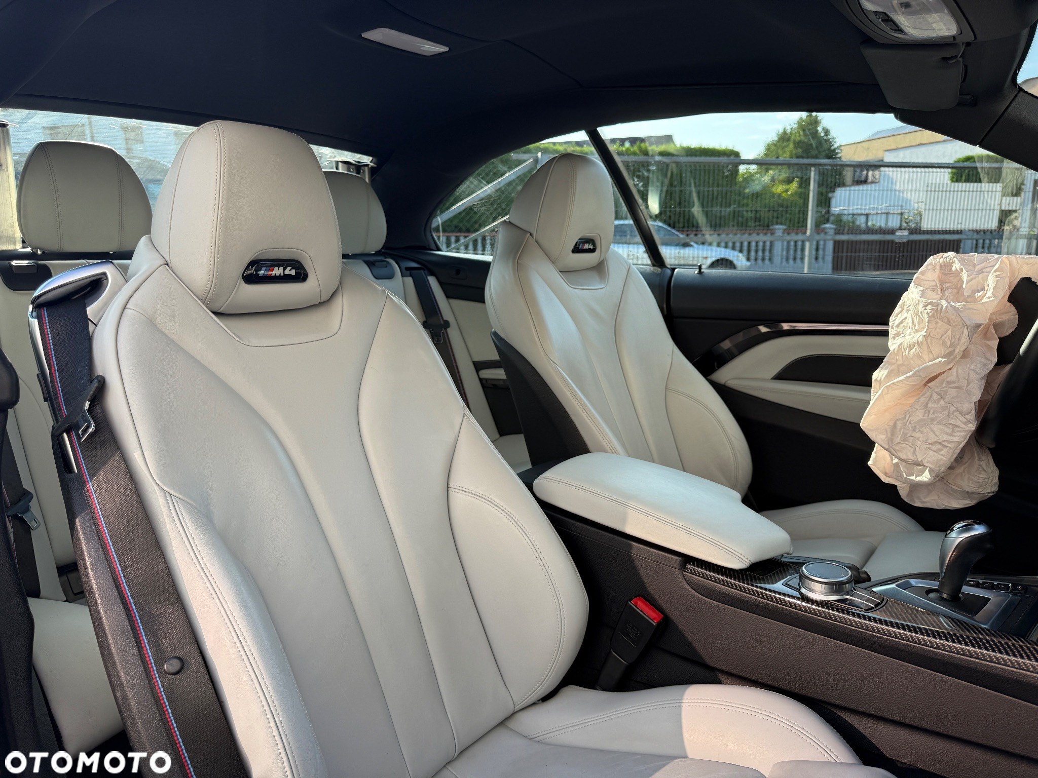 BMW M4 Cabrio DKG Competition - 36