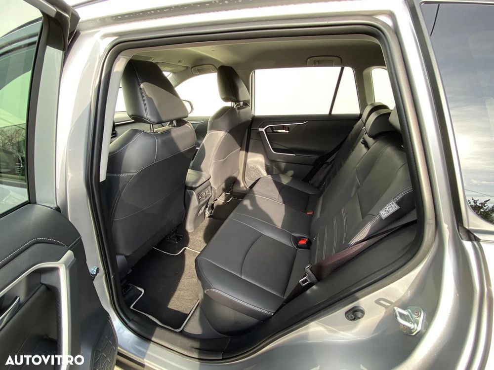 Toyota RAV4 2.5 Hybrid VVT-iE 4x4 Luxury - 17