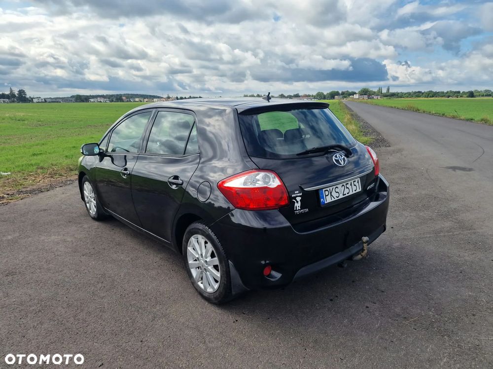 Toyota Auris - 4