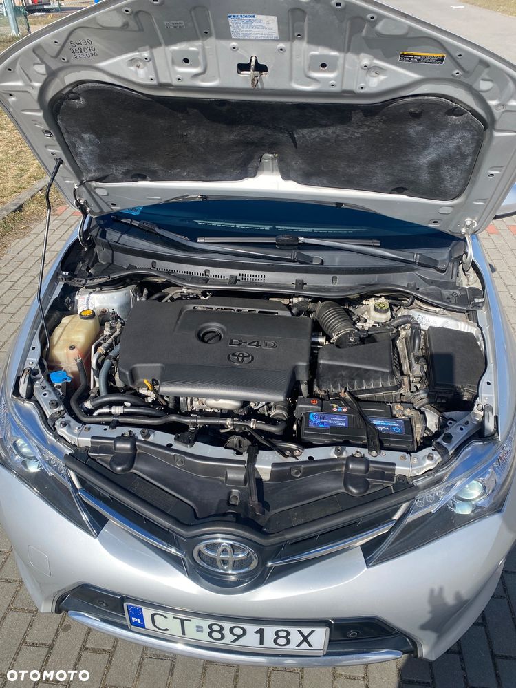 Toyota Auris 2.0 D-4D Prestige - 15