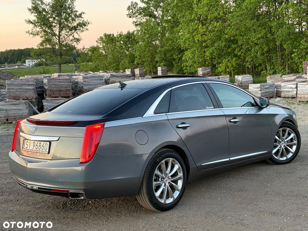 Cadillac XTS - 4