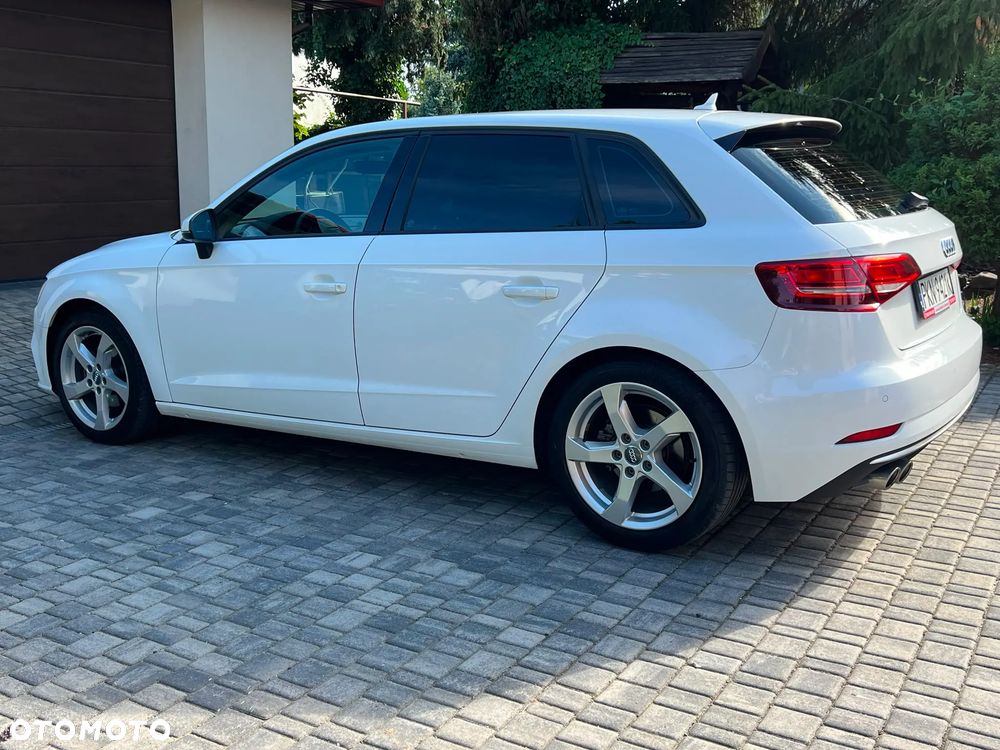 Audi A3 Sportback 2.0 TDI S tronic design - 8