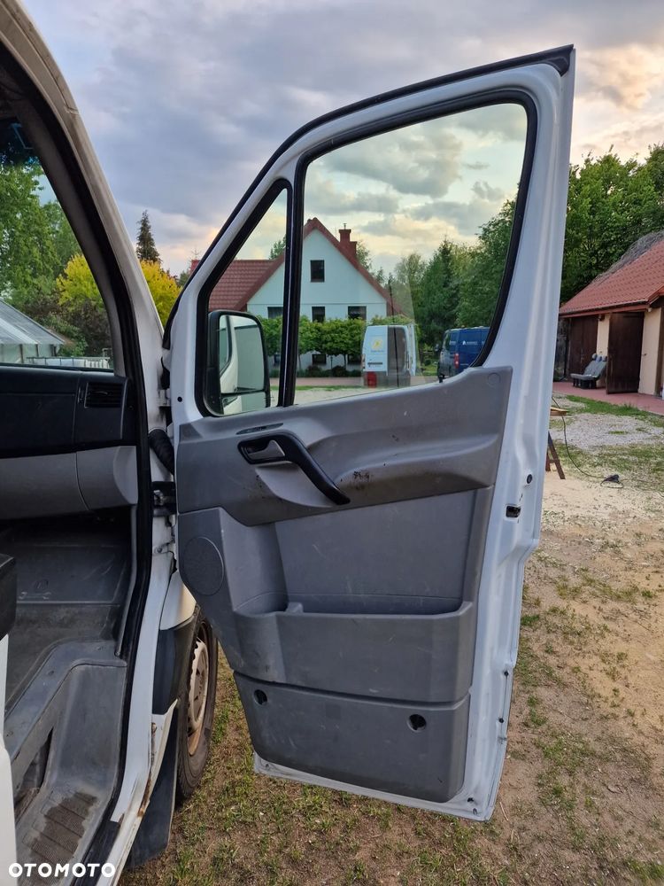 Volkswagen Crafter - 11