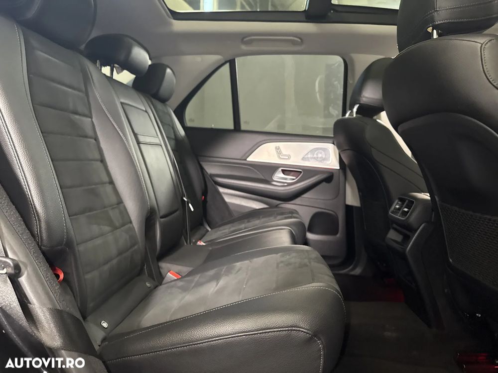 Mercedes-Benz GLE 300 d 4Matic 9G-TRONIC AMG Line - 13