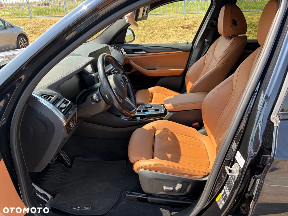 BMW iX3 80kWh Inspiring - 9