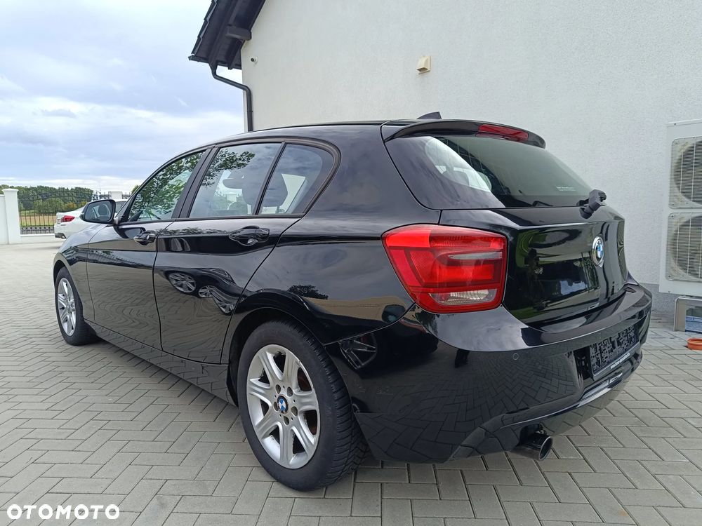 BMW Seria 1 118i - 5