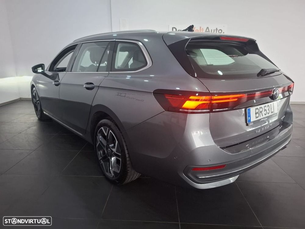 VW Passat Variant 1.5 TSI eHybrid DSG - 10