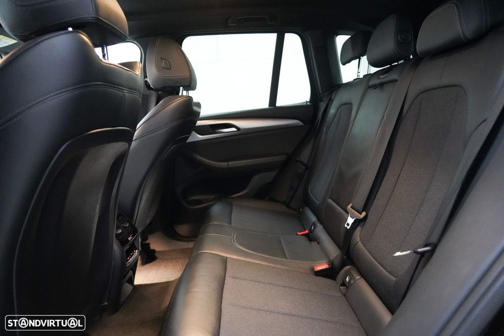 BMW X3 18 d sDrive Auto - 7