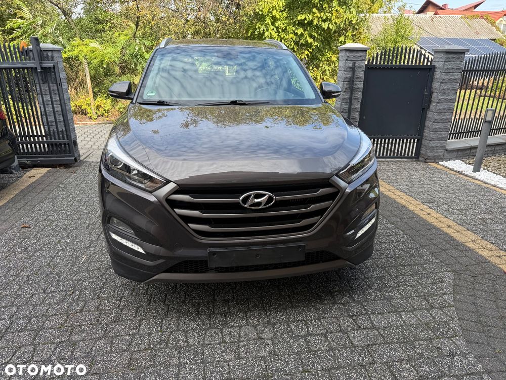 Hyundai Tucson 2.0 CRDi 4WD Automatik Style - 7