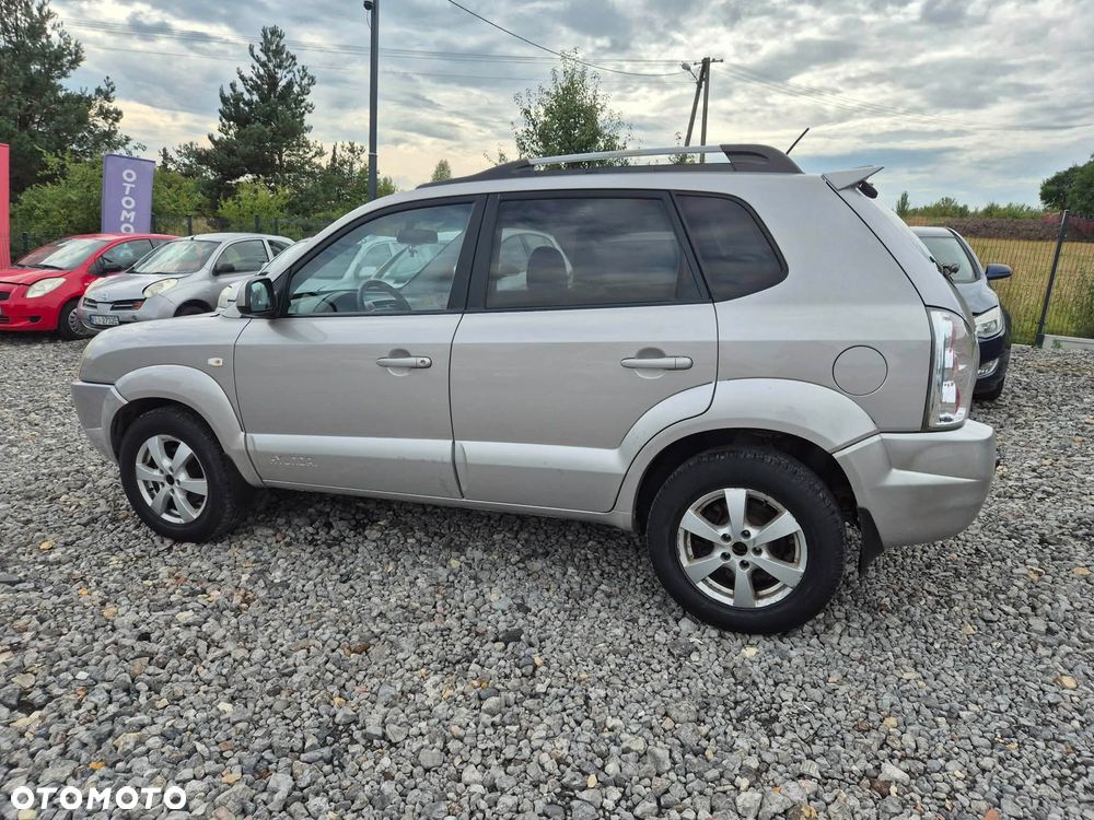 Hyundai Tucson 2.0 CRDi Premium - 11