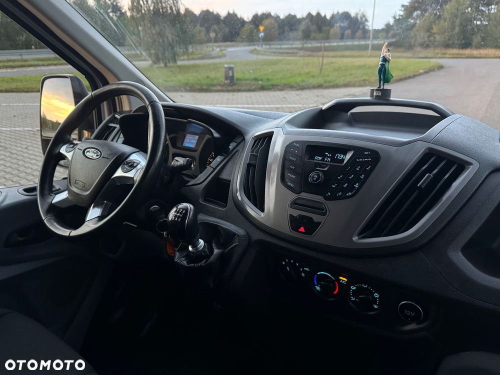 Ford TRANSIT LIFT L2H2 KLIMA LEDY CZUJNIKI HAK MAŁY PRZEBIEG PERFEKCYJNY Z NIEMIEC! - 33