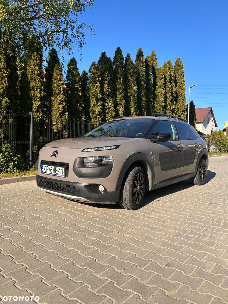 Citroën C4 Cactus 1.2 PureTech Shine Edition S&S - 1