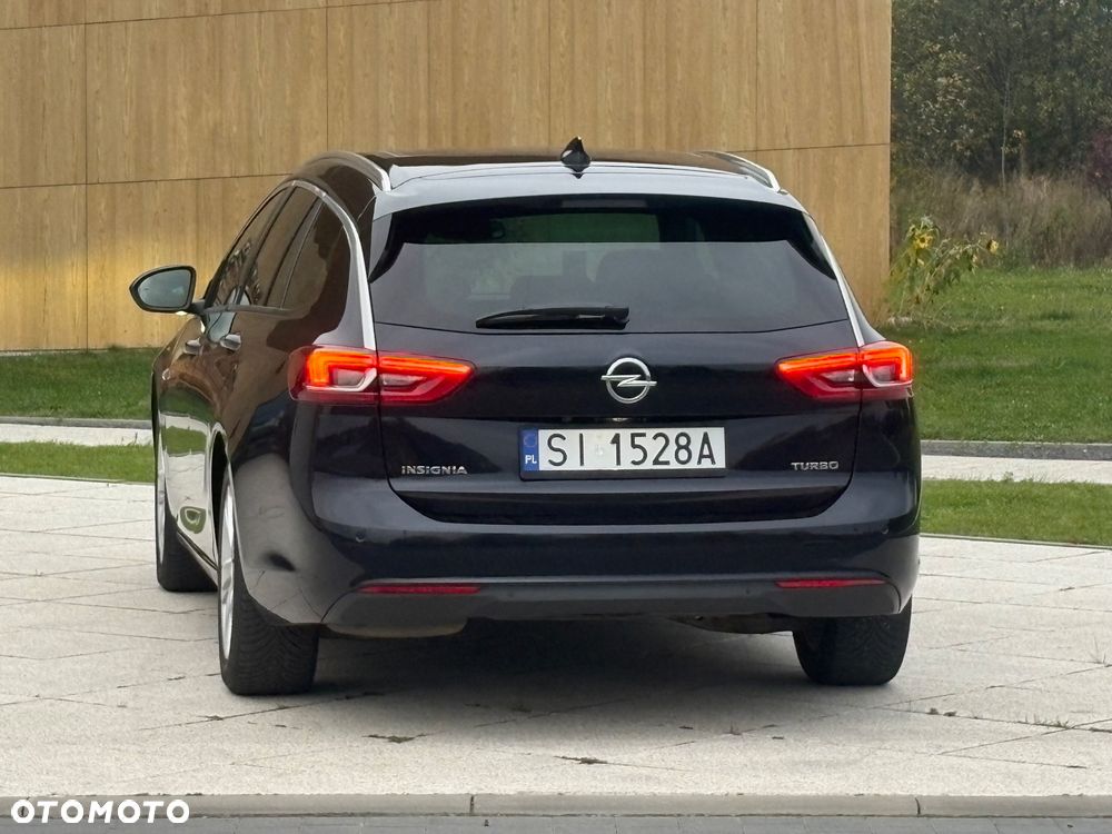 Opel Insignia - 19