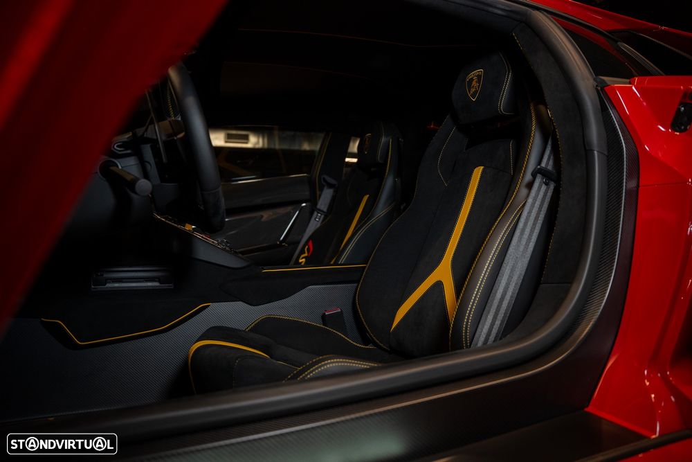 Lamborghini Aventador SVJ - 20