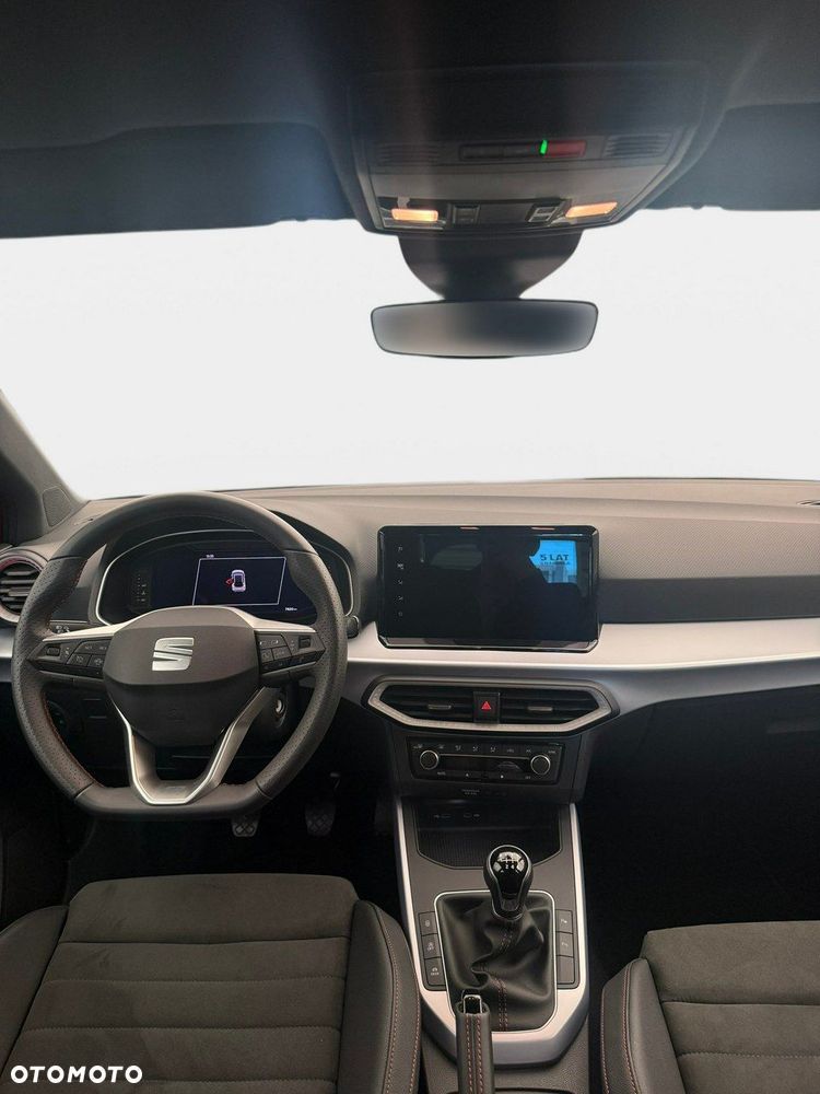 Seat Arona - 13