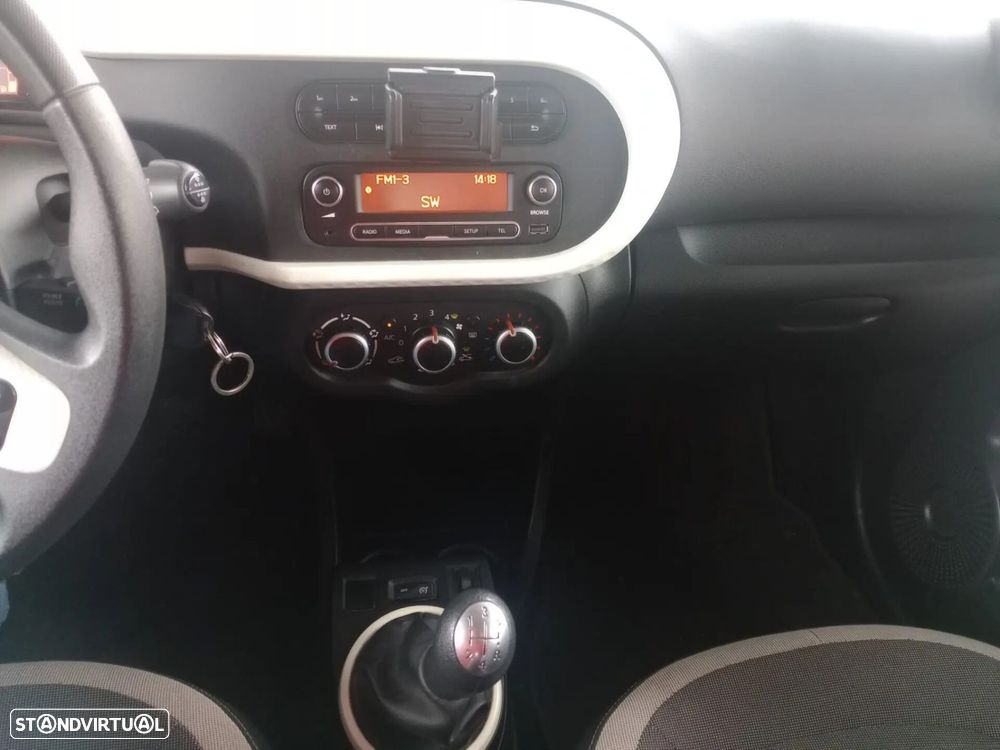 Renault Twingo SCe 70 S&S LIMITED 2018 - 18