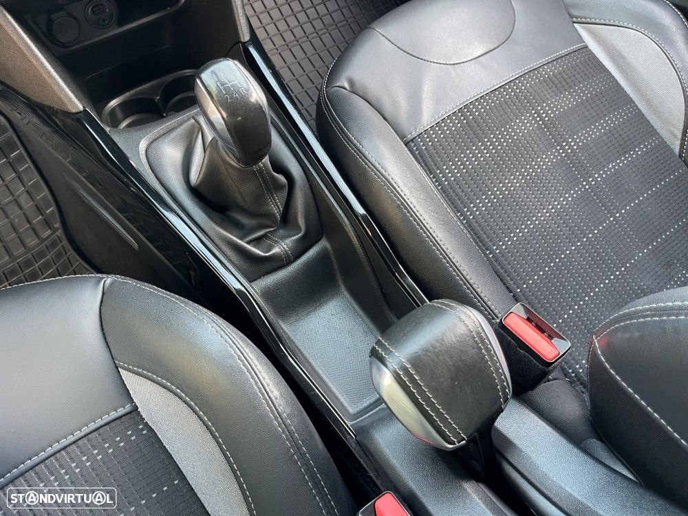 Peugeot 2008 1.6 BlueHDi Allure - 33