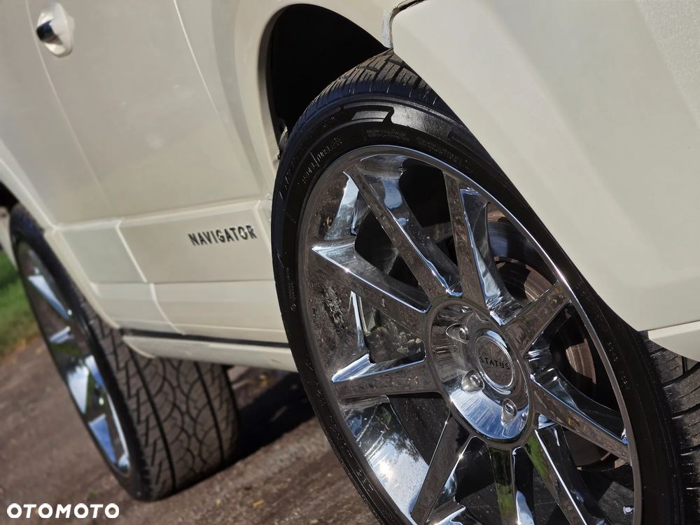 Lincoln Navigator 5.4 4WD Luxury - 16