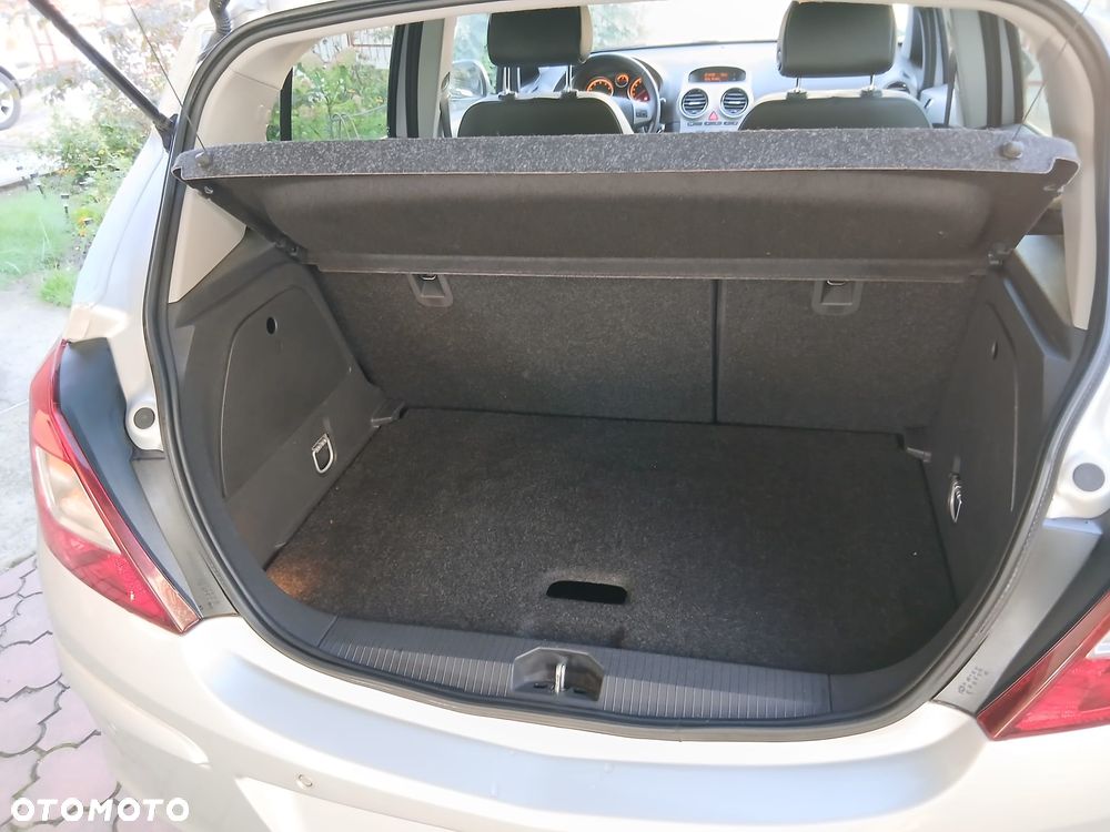 Opel Corsa - 7
