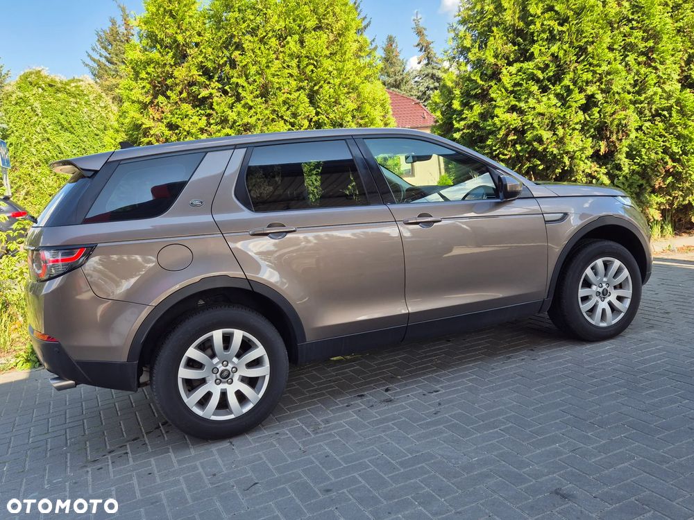 Land Rover Discovery Sport 2.0 D150 SE - 13