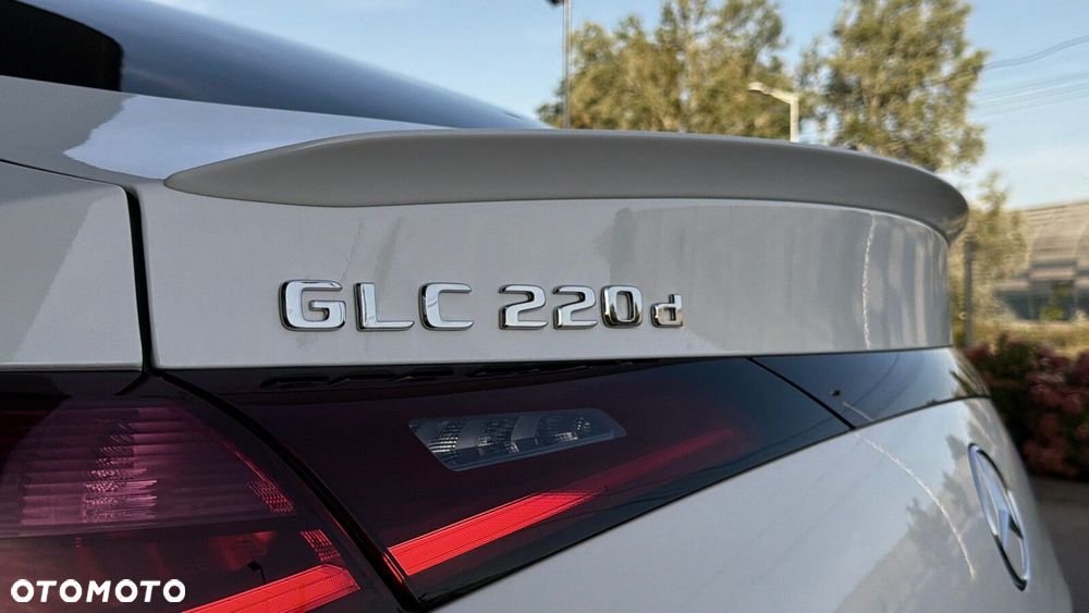 Mercedes-Benz GLC - 15