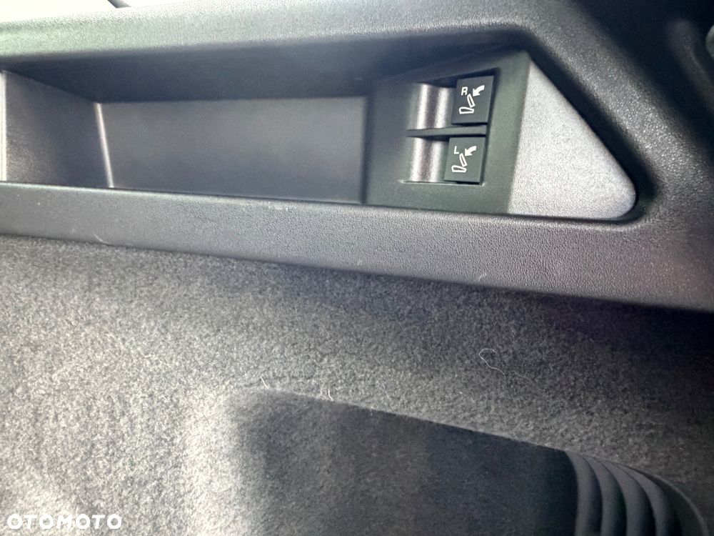 Land Rover Discovery Sport Si4 HSE - 36