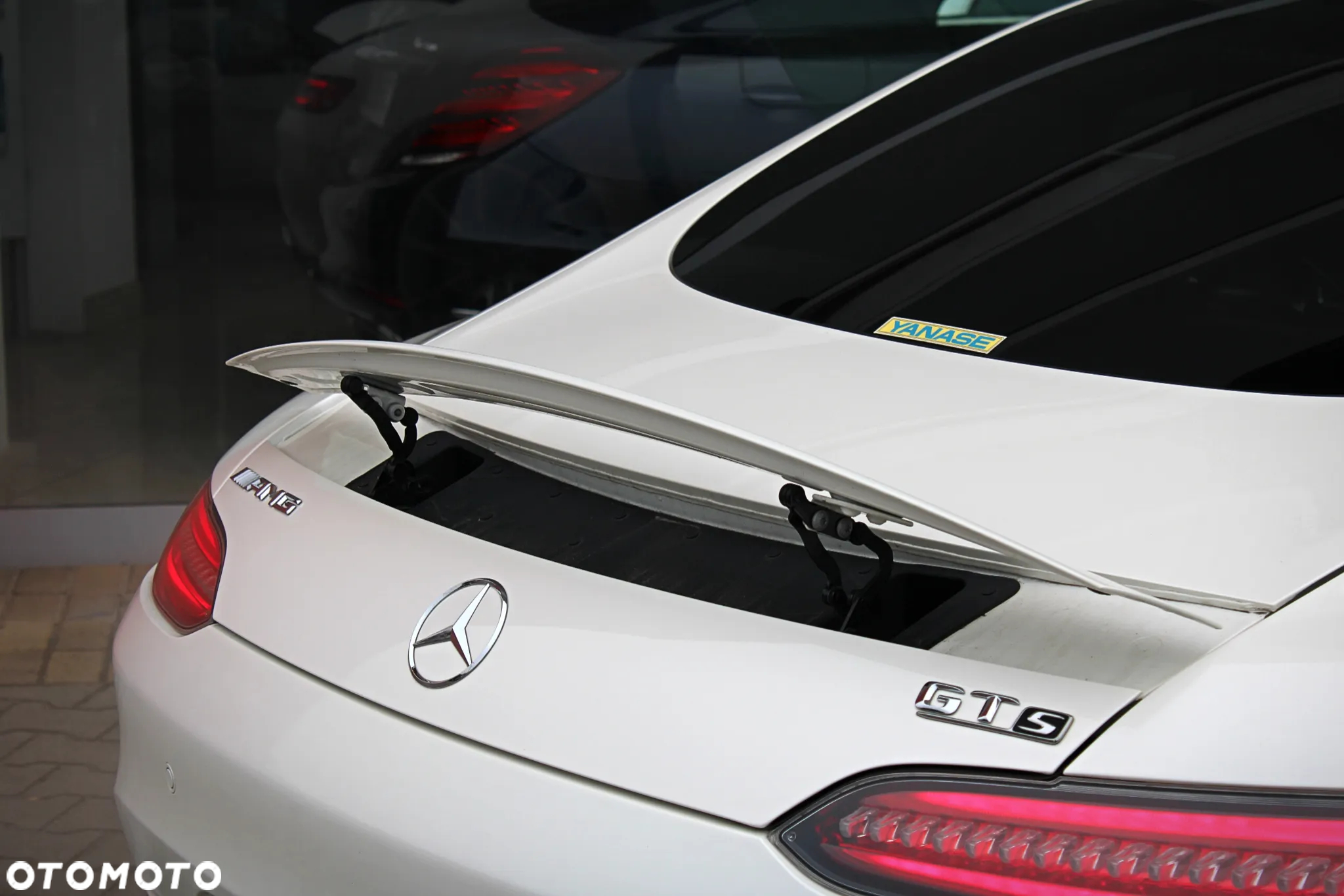 Mercedes-Benz AMG GT S - 15