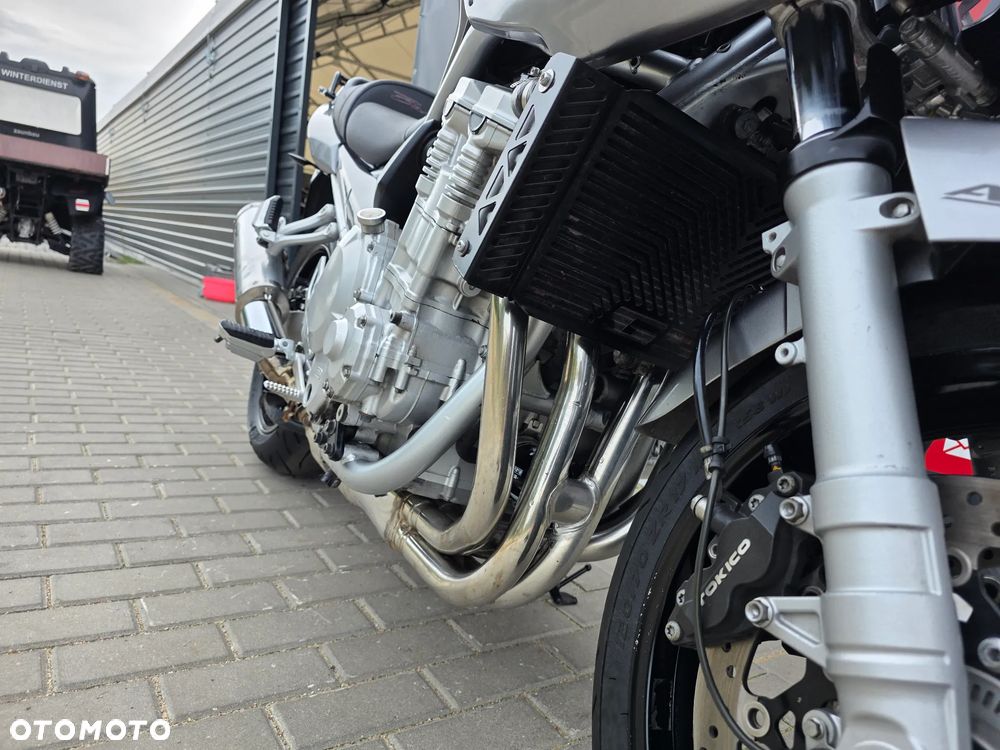 Suzuki Bandit - 28